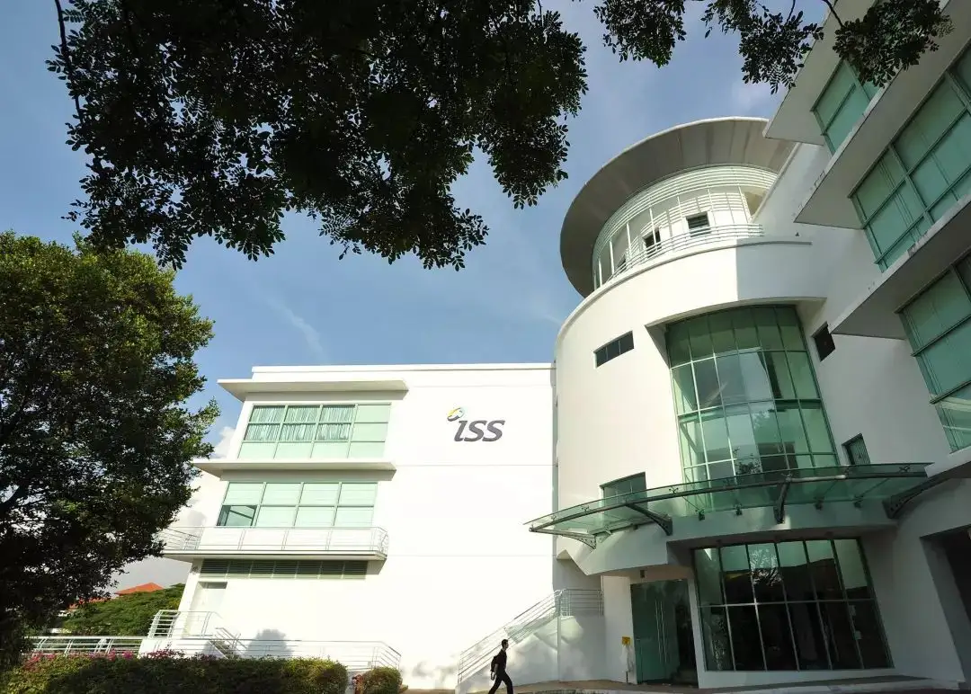 �������¼��¹���ѧУIB�γ���ϵ