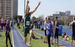 ����Ŧ������ѧУ