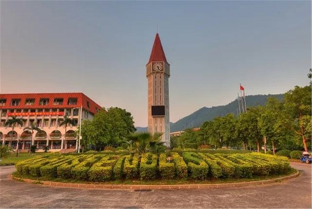 ���ڶ���Ӣ����Ժ